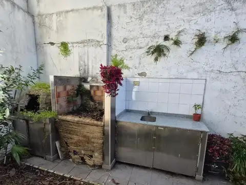 Depto Tipo Casa en Alquiler de 2 dormitorios