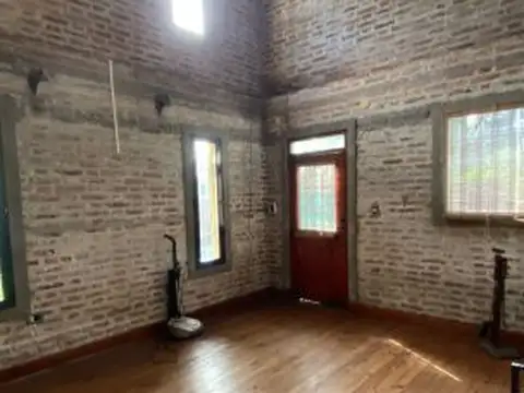 Casa 3 ambientes con 2 baños