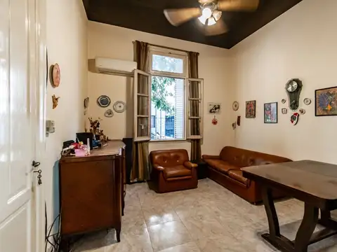 VENTA CASA VILLA SANTA RITA 5 AMBIENTES CON PATIO