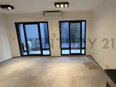 Departamento en Alquiler en Caballito Sur, $ 700.000