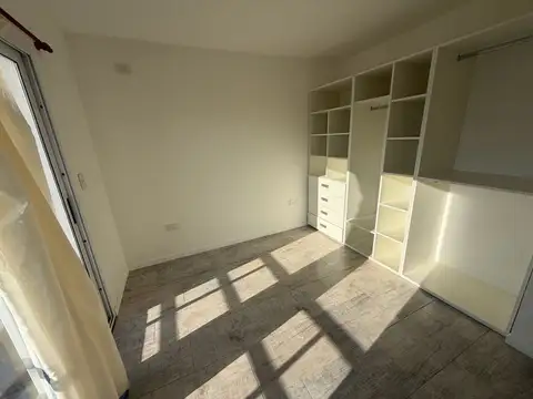 Departamento en Venta en Zarate, USD 70.000