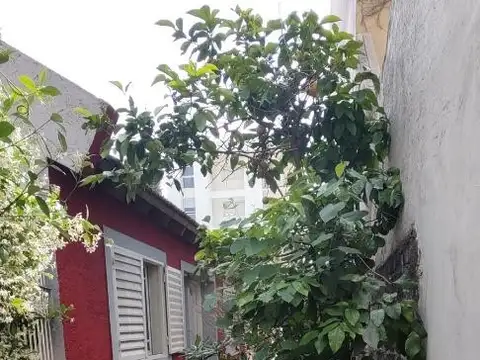 Depto Tipo Casa 2 ambientes con 1 baño