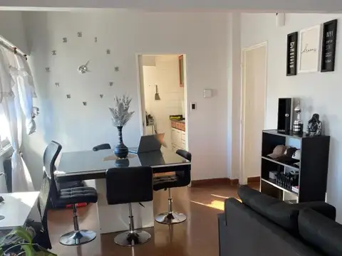 SE VENDE DPTO 3 AMB CON LOCAL EN LINIERS