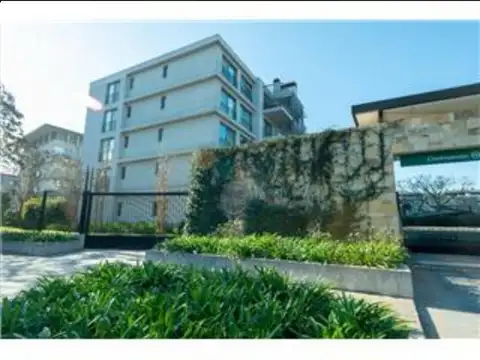 Dr. Rene Favaloro al 3400