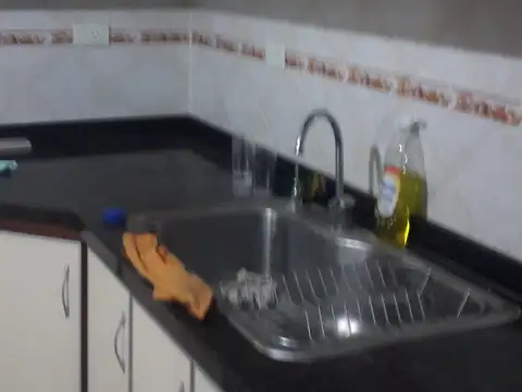 Casa en Alquiler en Monte Grande, $ 1.200.000