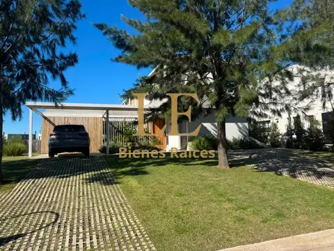 Casa en Alquiler Temporal en El Naudir, USD 3.900