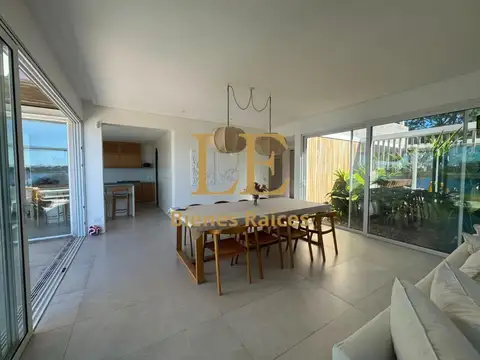 Casa en Alquiler Temporal al Este