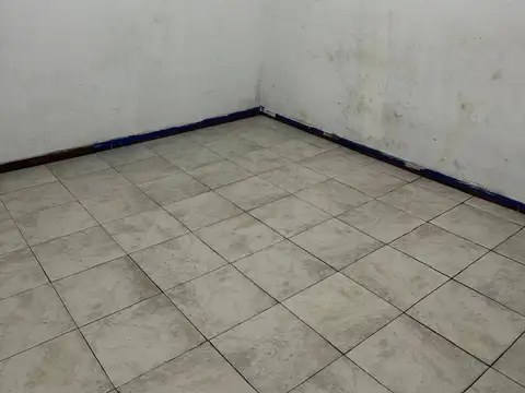 Depto Tipo Casa en Alquiler en Lanus, $ 530.000
