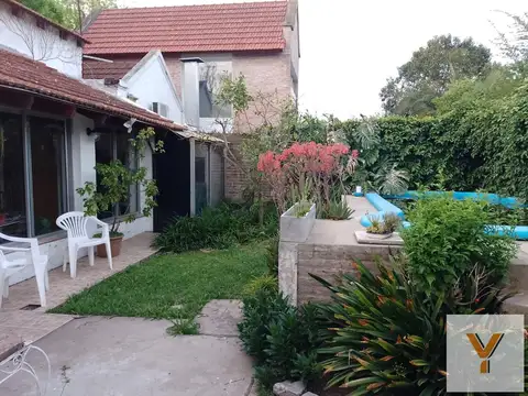 Casa 4 ambientes con 1 baño