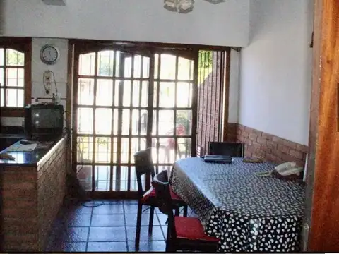Depto Tipo Casa en Venta con 3 cocheras