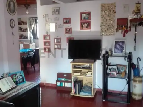 58 E/ 141 y 142 100, Piso 0