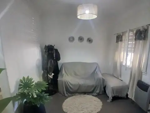 Casa en Venta en Villa Luzuriaga, USD 80.000
