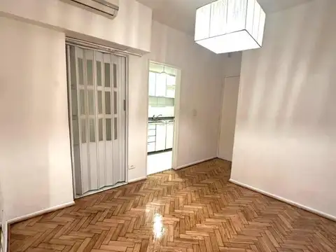 Luis María Campos 1035 , Piso 1
