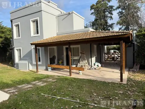 Alamo Alto - Escobar