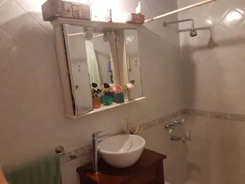 La Florida. Casa Interna única. Quincho y Terraza.