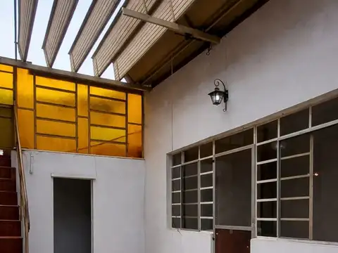 Depto Tipo Casa en Venta en Villa Ballester, USD 77.000
