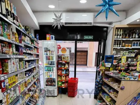 Agüero 2200, Piso 0