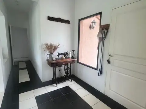 Casa Monoambiente con 2 baños