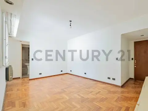 Victor Martínez 43100, Piso 0