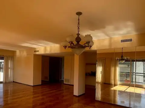 Departamento 5 ambientes con 3 baños