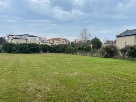 Terreno en Venta en Pilar Del Este, USD 98.000