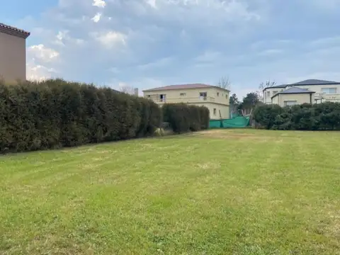Terreno Lote  en Venta ubicado en Los Jazmines, Pilar del Este, Pilar