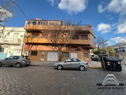 Terreno en Venta en Flores, USD 409.000