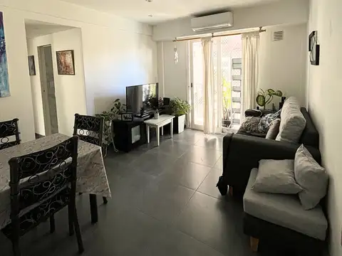Venta Dpto 3 Amb Apto Crédito Frente Parque Rivadavia 2 Dormitorios Baño C/hidromasaje