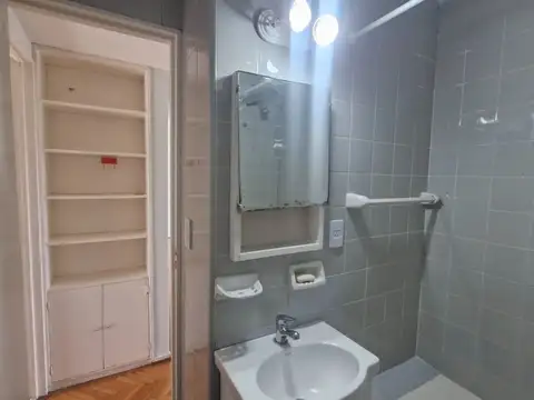 Departamento en Venta en Balvanera, USD 81.000