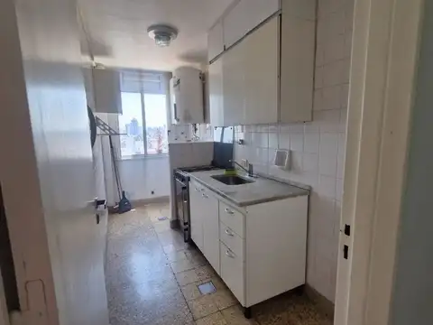 Venta Departamento 3 ambientes, todo Sol Balvanera