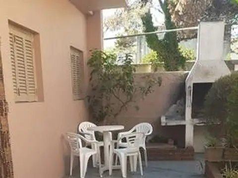 Hotel en Venta en Santa Teresita, USD 385.000