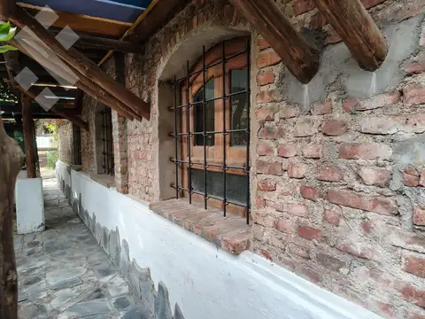 Casa en Alquiler de 5 dormitorios