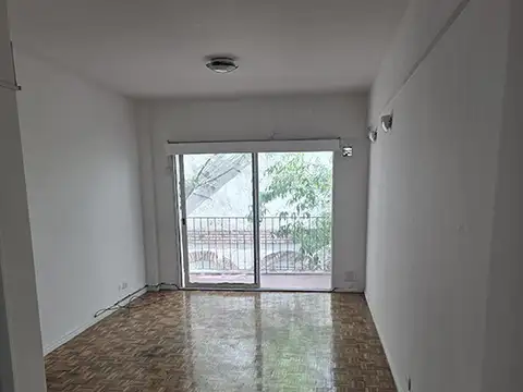 Departamento en Alquiler en Caballito, $ 800.000