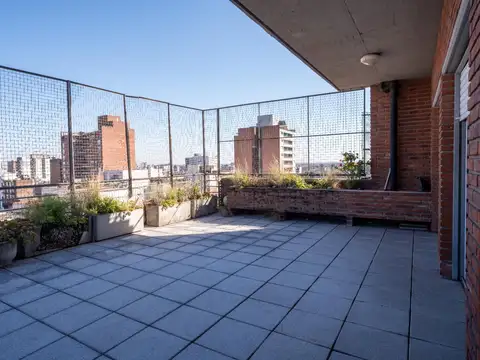 Departamento en Venta con 2 cocheras
