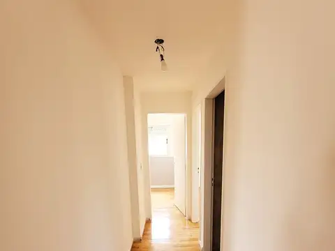 Departamento en Alquiler en Morón, $ 975.000