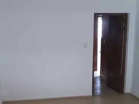 Barcelona 1900, Piso PB