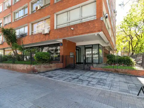 Apartamento en venta c/ cochera en Pocitos