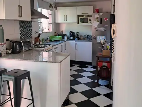 Depto Tipo Casa en Alquiler en San Antonio De Areco, $ 950.000