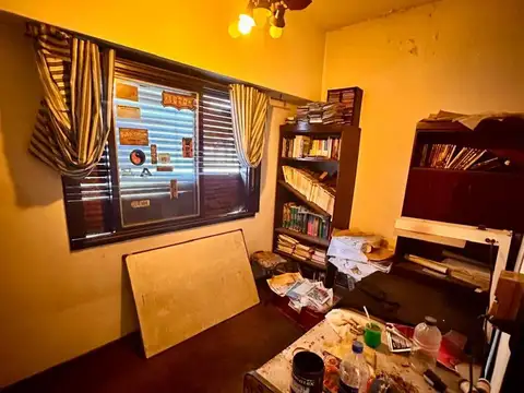 Venta Casa a remodelar - Pque Avellaneda - 4 amb