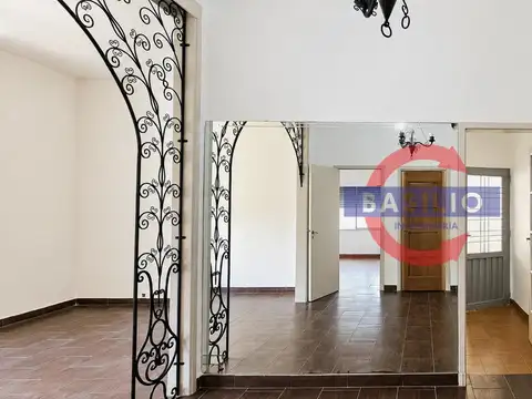 VENTA | PH EN PLANTA BAJA 6 AMBIENTES CON COCHERA Y PATIO – CARLOS VILLATE AL 4300