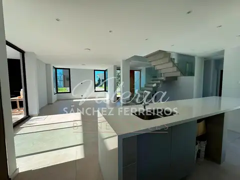 Casa en Venta en Las Golondrinas, USD 395.000