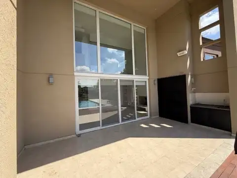 Casa en Alquiler en Nordelta Las Glorietas, USD 5.500