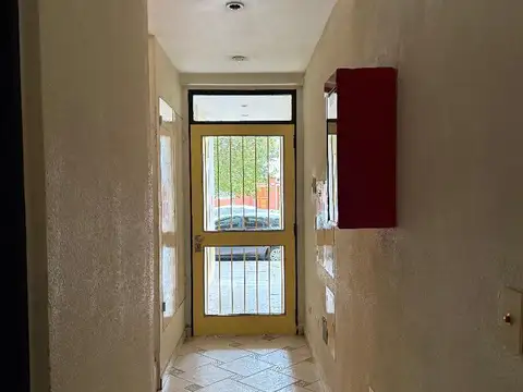 Depto Tipo Casa en Alquiler de 2 ambientes