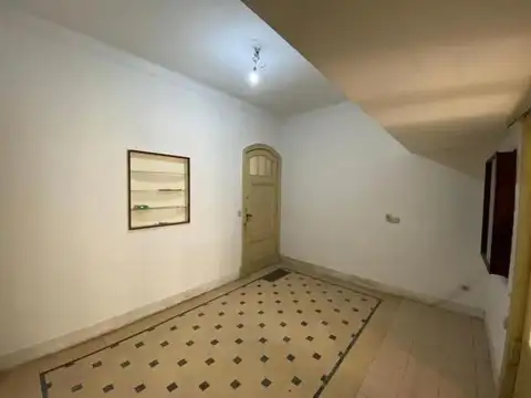Depto Tipo Casa en Venta al Este