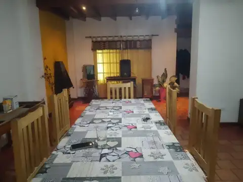 Casa en Venta en Villa Raffo, USD 185.000