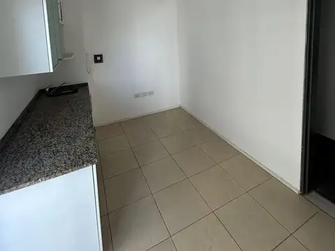 Juan B Justo al 1300