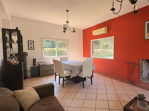Casa 4 ambientes con 3 baños