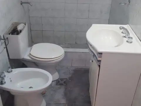 Depto Tipo Casa 3 ambientes con 1 baño