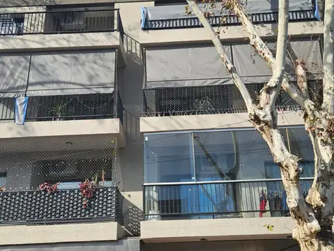 Quirno Costa 1400, Piso 3