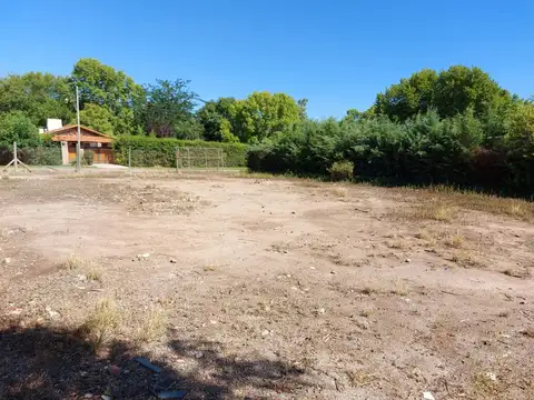 Terreno en Venta en Chacras De Coria, USD 70.000